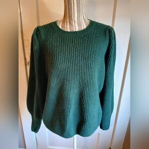 ✨️Vince Camuto emerald green puff sleeve sweater - l